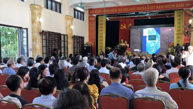 两国将军阮山诞生110周年纪念仪式在河内举行 ảnh 1