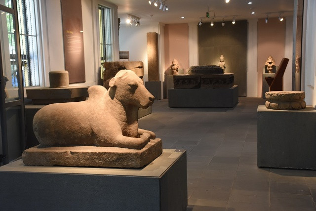 100年历史的岘港市占族雕刻博物馆别具一格 ảnh 5