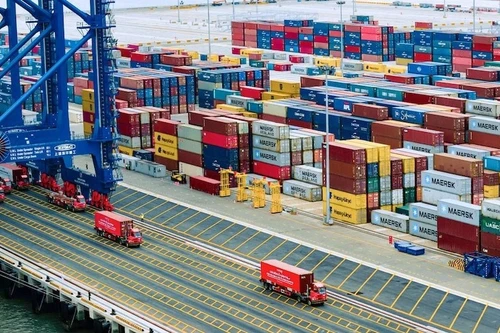 2026年1月：进出口总额达881.6亿美元【图表新闻】