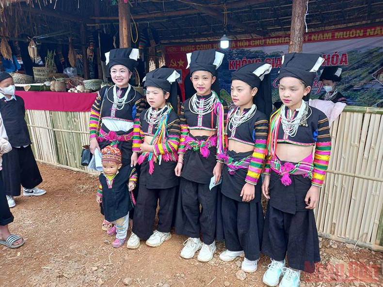 高平省倮倮族文化日彰显特色 精彩纷呈 ảnh 4