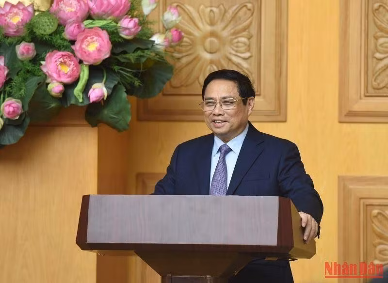 越南政府总理范明正同在越南的韩国企业组织、协会代表举行对话会（组图） ảnh 3
