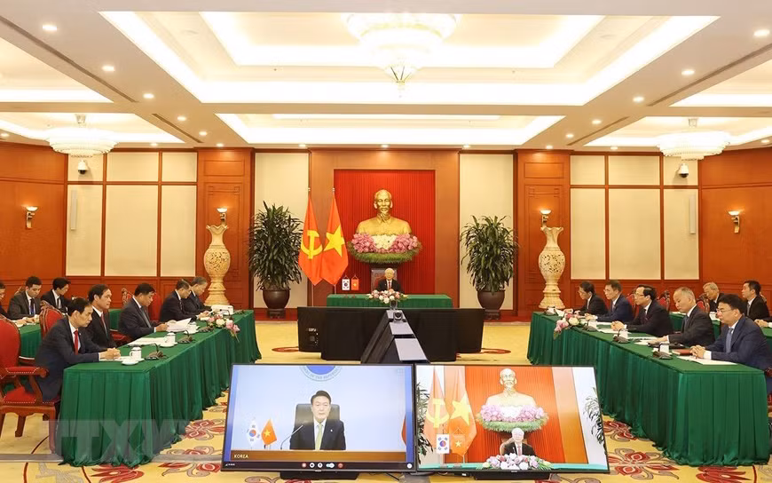 越共中央总书记阮富仲同韩国总统尹锡悦举行会谈（组图） ảnh 6