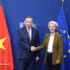苏林总书记、国家主席会见欧盟委员会主席冯德莱恩。（图片来源：越通社）