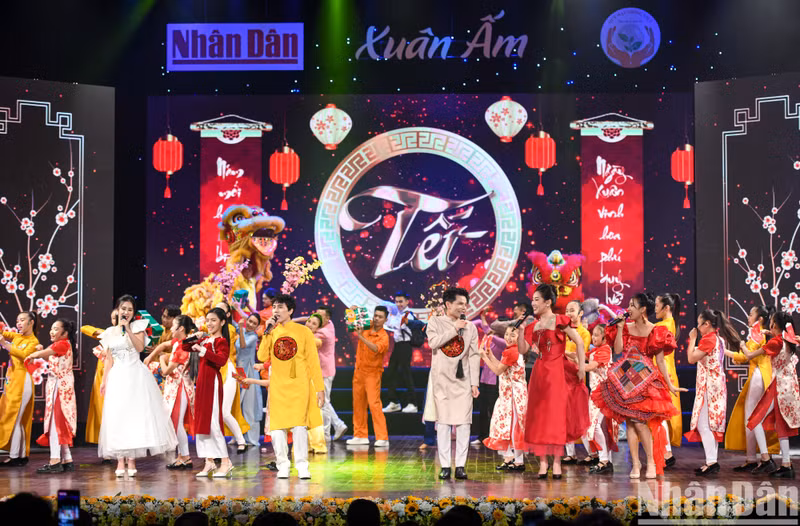 “2023年温暖春节”艺术活动的艺术表演节目之一。（成达、文攒摄）