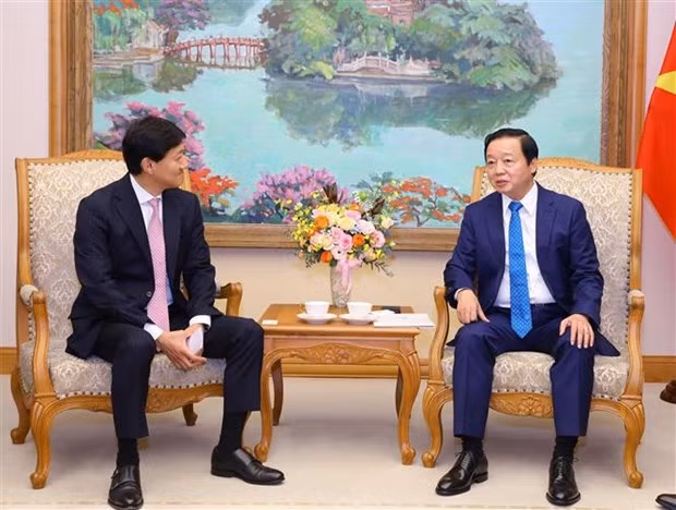 会见场景。