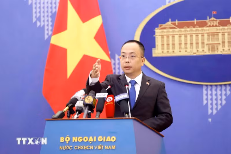 外交部副发言人段克越。