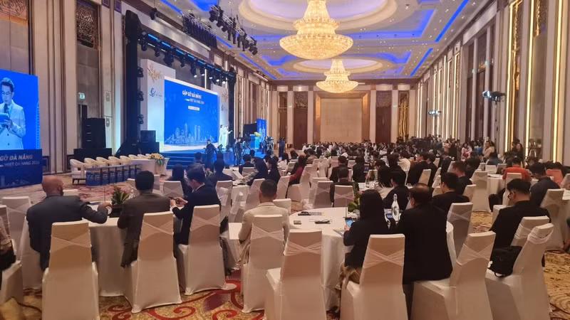 “2024年相会岘港”活动场景。