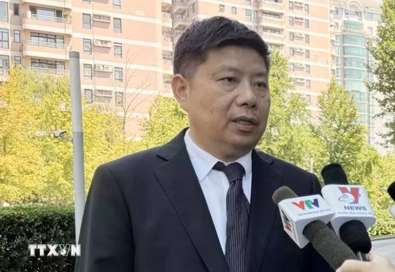 许利平教授。