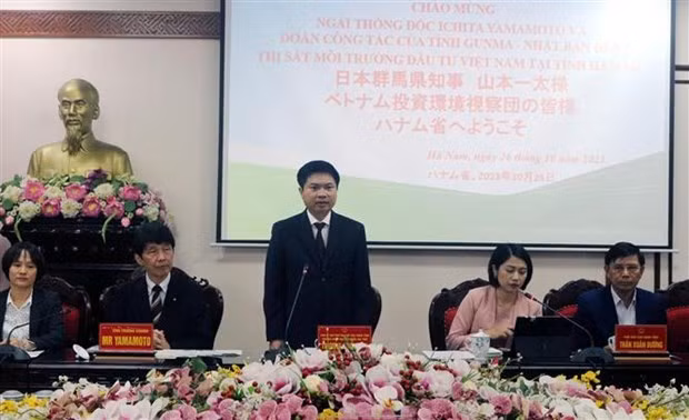 河南省人民委员会主席张国辉。 河南省人民委员会主席张国辉。