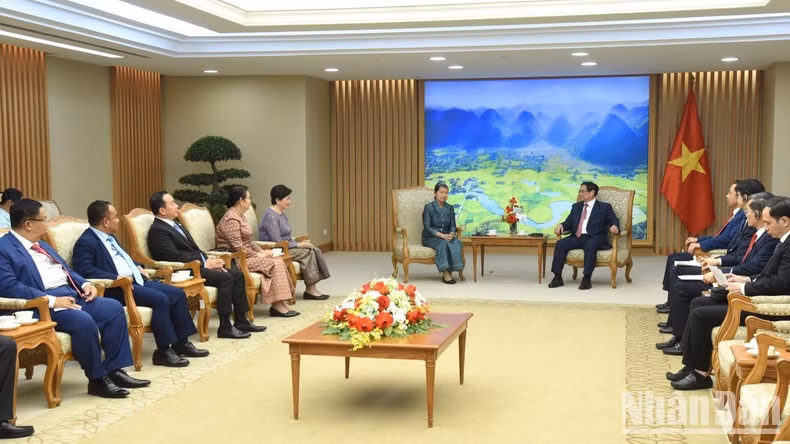 会见场景。