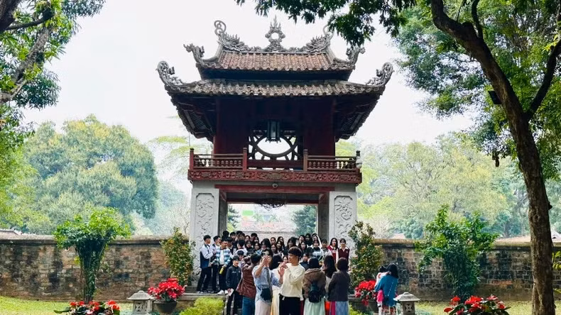 文庙-国子监遗迹始终是越南人民尊师重道、崇尚学习精神的象征。