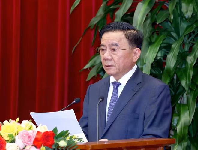 越共中央政治局委员、中央书记处常务书记陈锦绣。（图片来源：越通社）