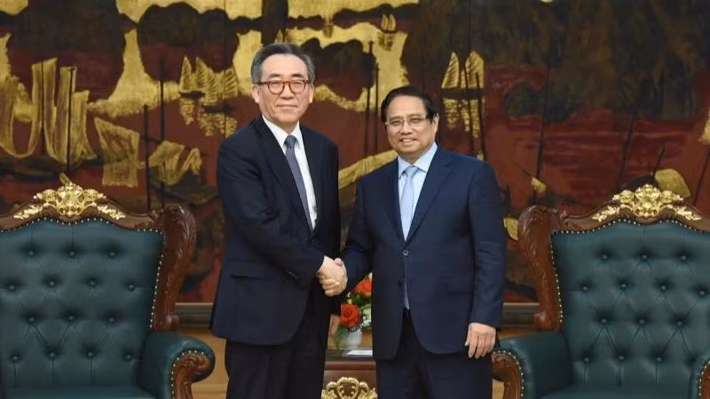 范明正总理与韩国外长赵兑烈。