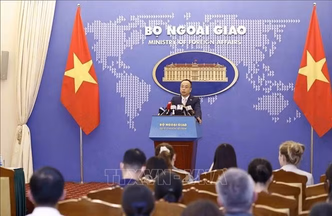 外交部例行记者会：越南希望配合对德崇-扶南大运河项目影响进行研究和评价