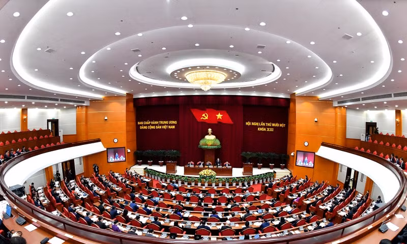 会议的全景。