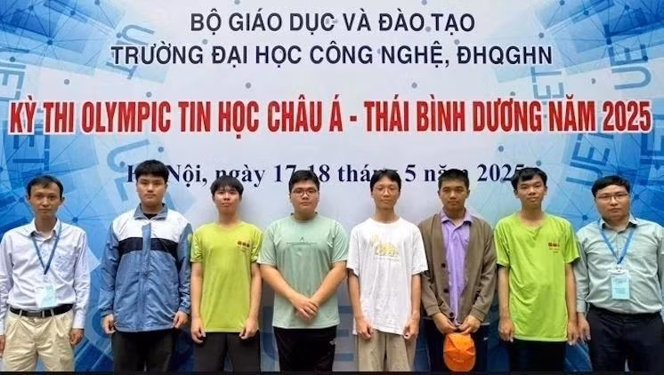 获奖的6名学生。（图片来源：MOET）