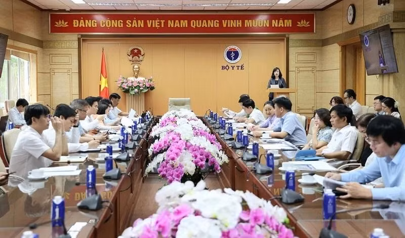 会议全景（图片来源：《财政时报》）
