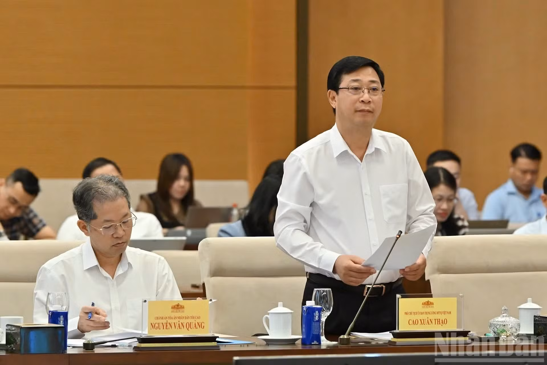 越南祖国阵线中央委员会副主席高春操在会上发表讲话。