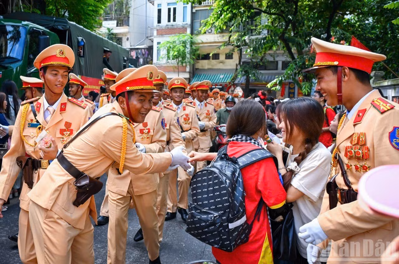 anh-10-8380.jpg