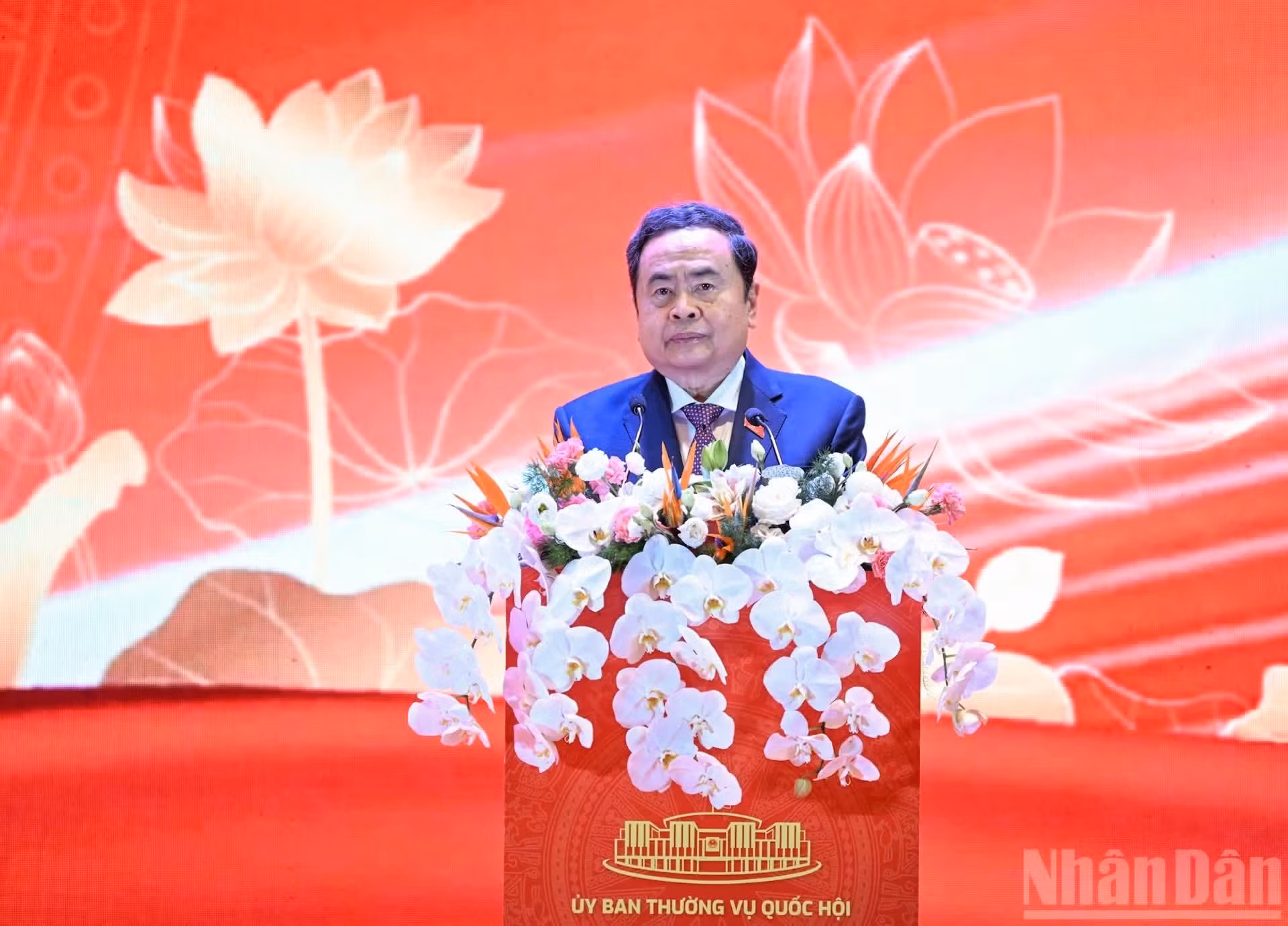 国会主席陈青敏在会上致开幕辞。