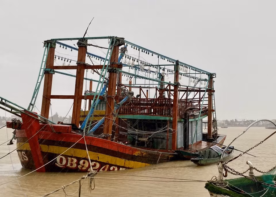 vna-potal-thong-ke-so-bo-thiet-hai-do-anh-huong-cua-bao-so-10-tai-quang-tri-8303076.jpg