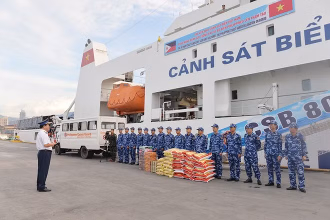 vietnam-coast-guard.jpg