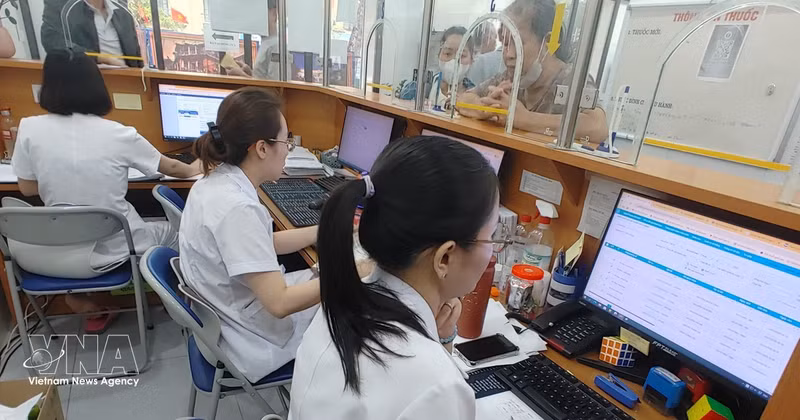 附图。