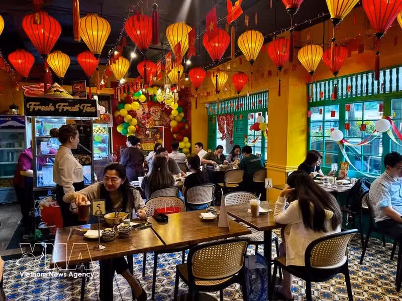 马尼拉“金河粉”餐厅的空间。