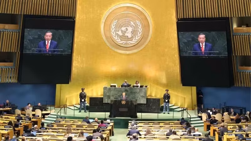 越共中央总书记、国家主席苏林在第81届联合国大会一般性辩论上发表讲话。（图片来源：越通社）