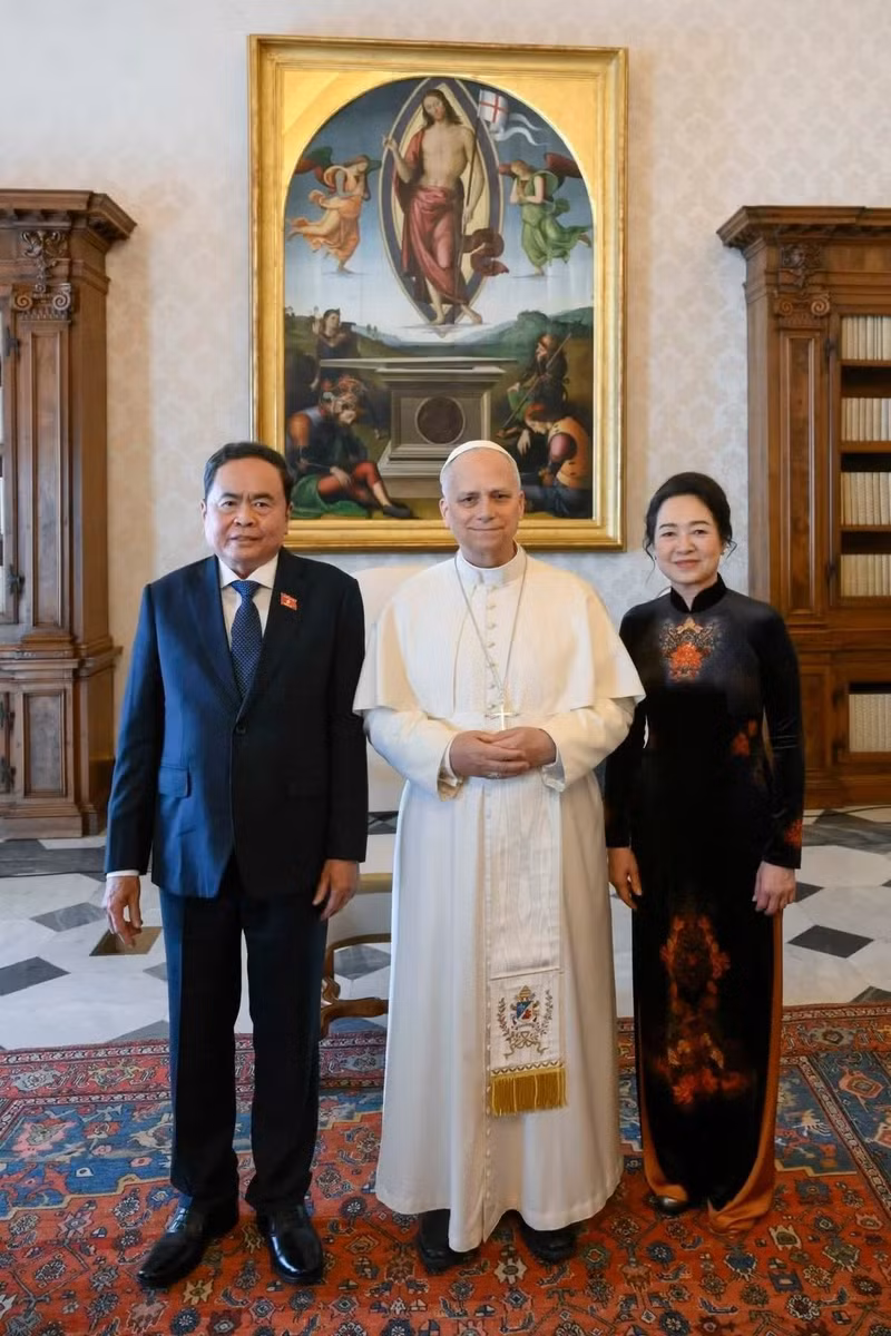 vna-potal-chu-tich-quoc-hoi-tran-thanh-man-tiep-kien-giao-hoang-leo-xiv-8695401.jpg