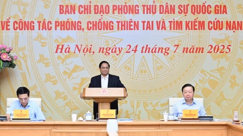 范明正总理主持召开国家民事防护指导委员会第一次会议。