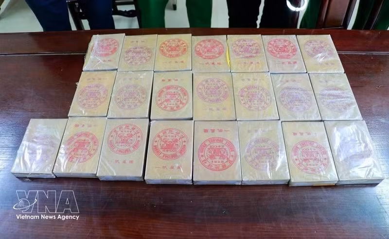 警方缴获22块海洛因。（图片来源：越通社）