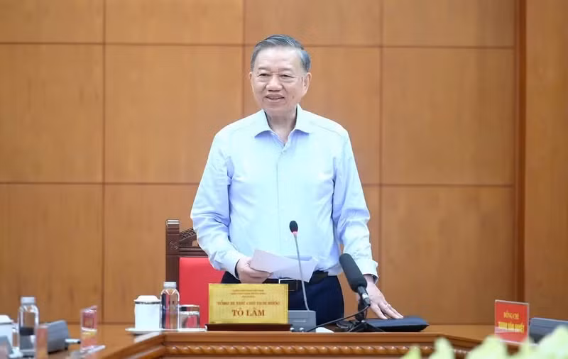 苏林总书记、国家主席在会上发表讲话。