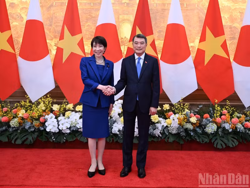 黎明兴总理与高市早苗首相。