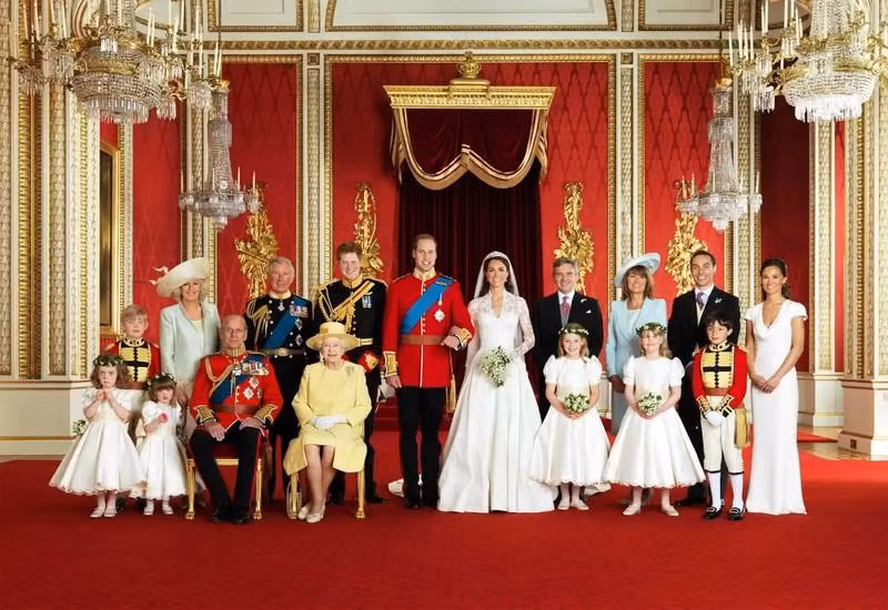 2011年威廉王子婚礼上的英国王室。（图片来源：Reuters）