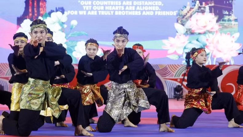 班卡苏拉表演-印尼具有代表性的武术。