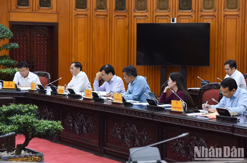 与会代表。