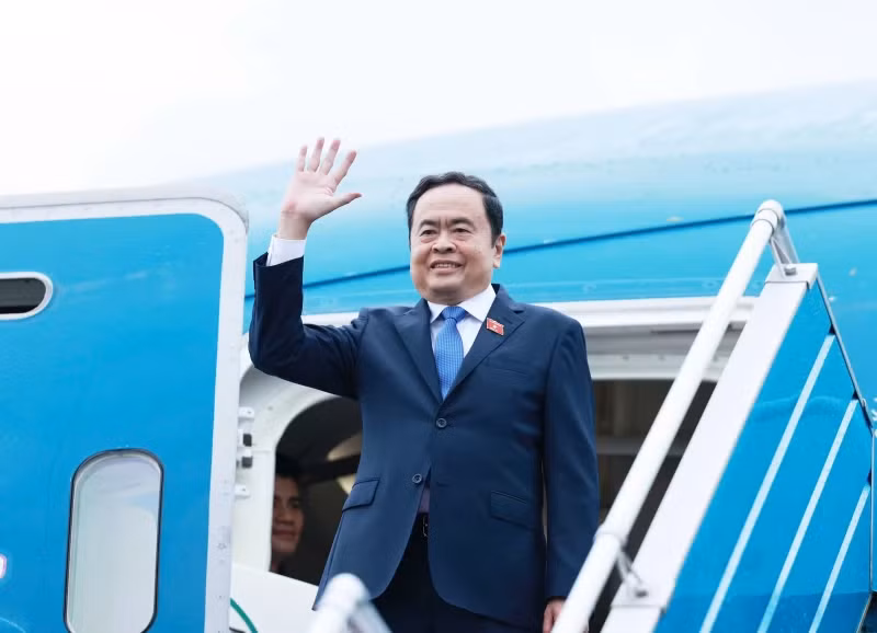 越南国会主席陈青敏启程对俄罗斯进行正式访问。（图片来源：越通社）