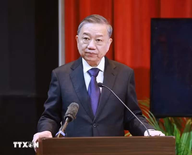苏林总书记在马来亚国立大学发表施政演讲。（图片来源：越通社）