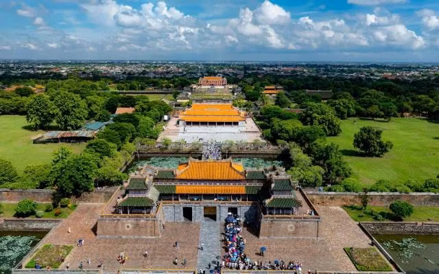 顺化旅游。