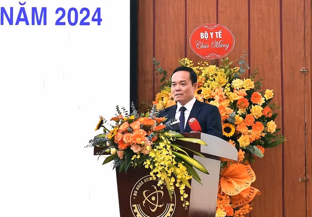 政府副总理陈流光与会并在会上发表指导性讲话。