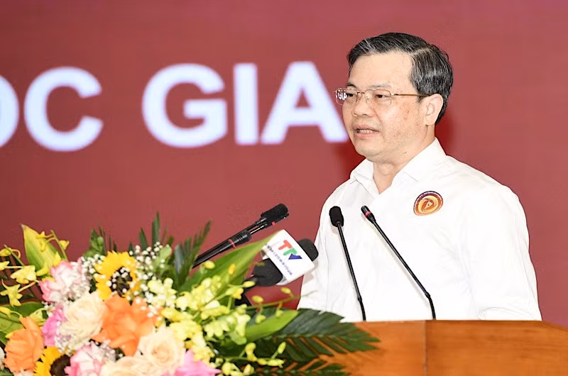 宣光省委副书记、省人民委员会主席、省数字化转型执委会阮文山在活动上发表讲话。