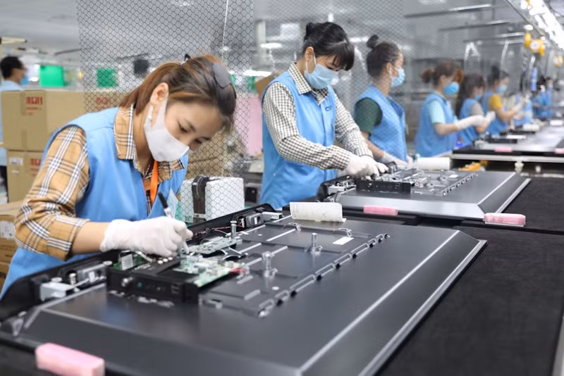 在广宁省广安市东梅工业园区生产电子元件。