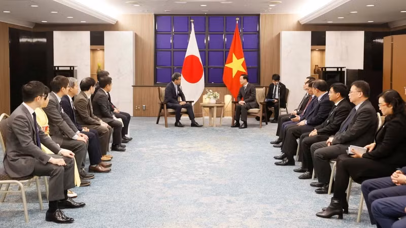 越南国家主席武文赏会见日越专家协会代表团。