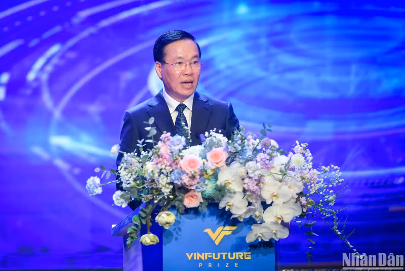 越南国家主席武文赏发表讲话。