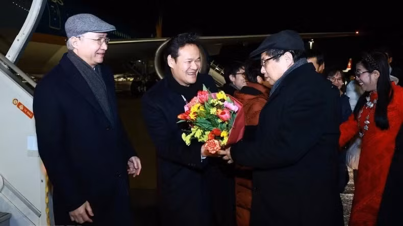 越南政府总理范明正和夫人送行仪式。