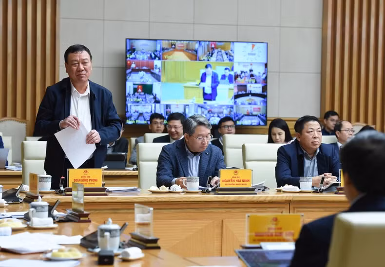 政府监察总署总监察长段宏峰发表讲话。