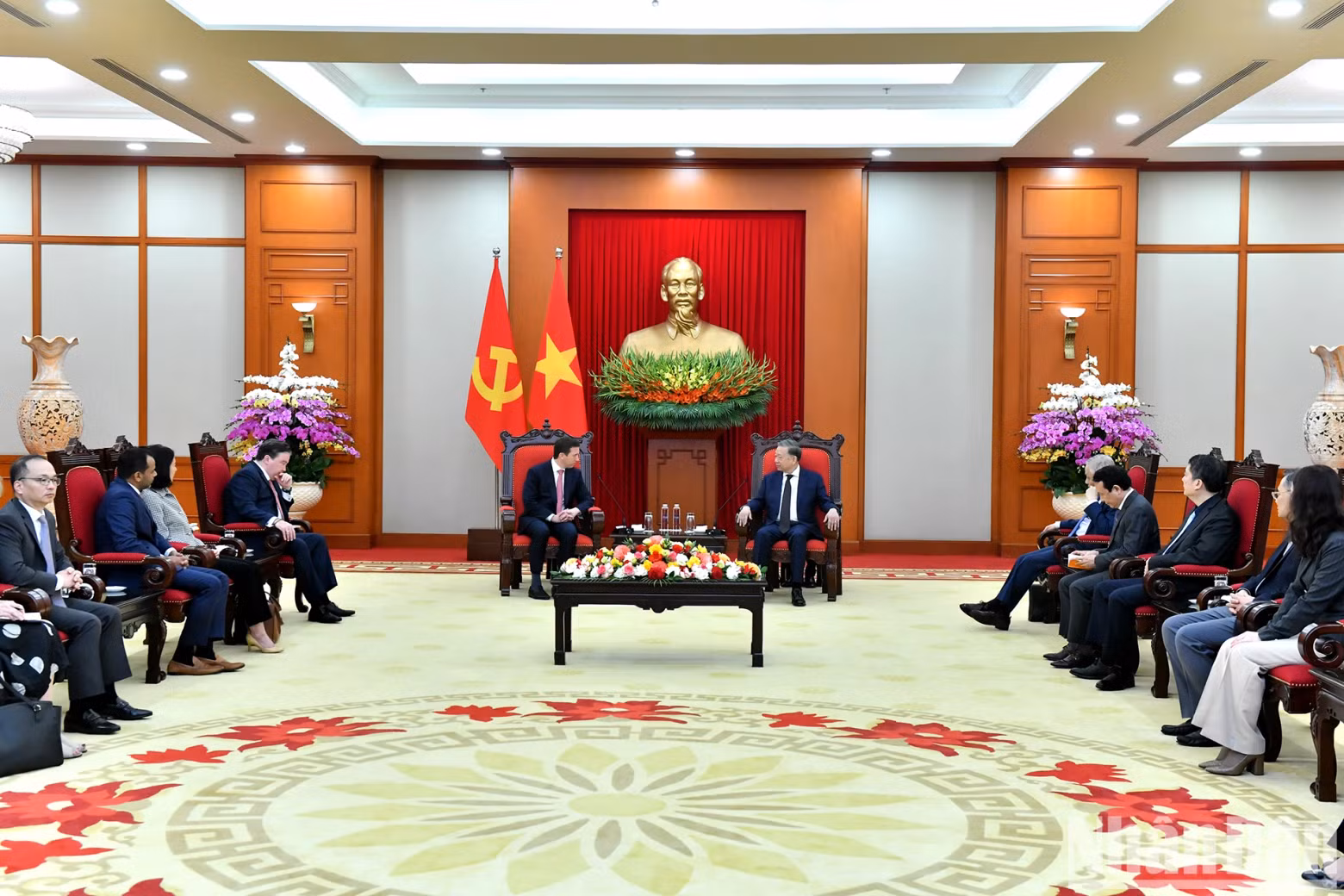 会见场面。