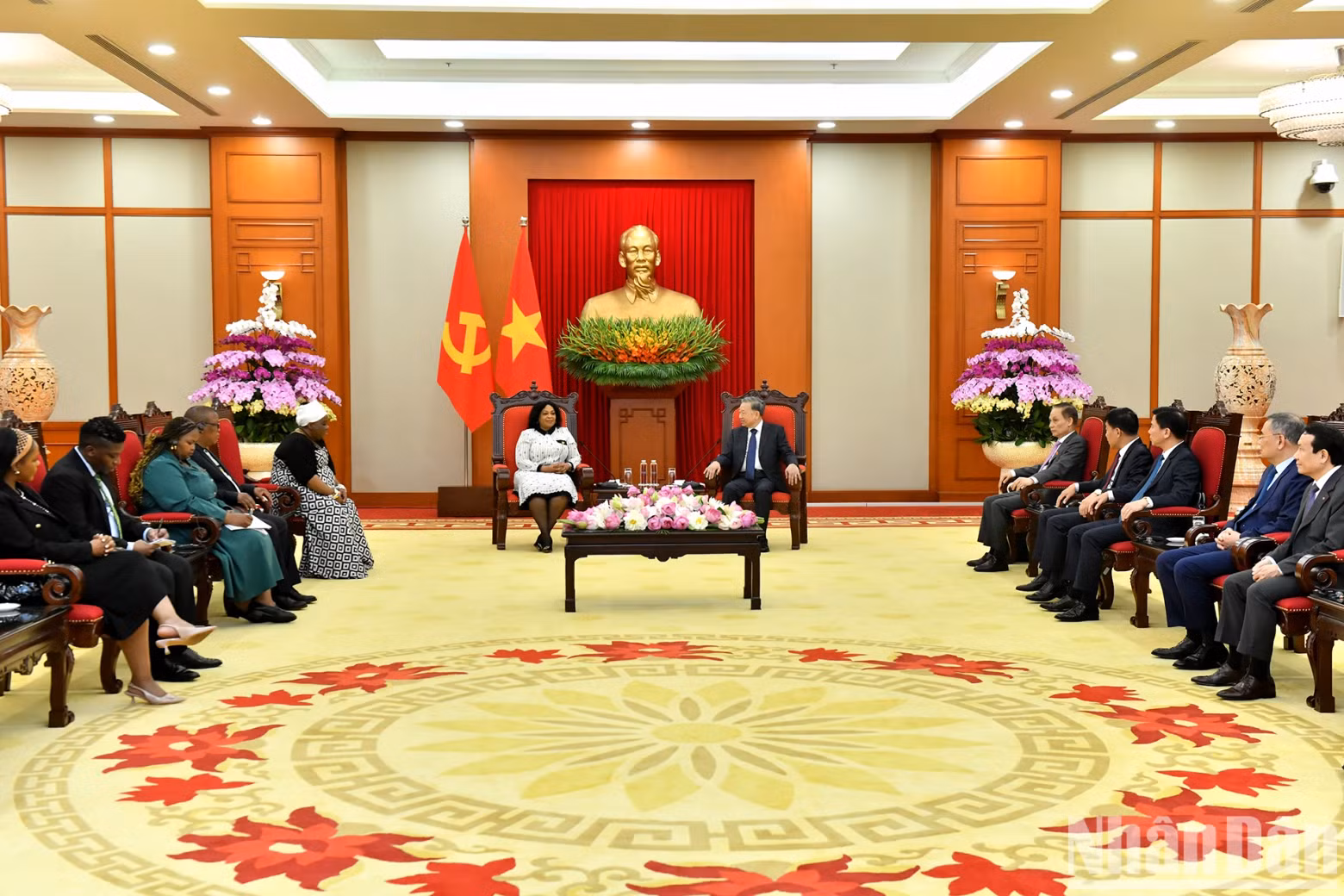 会见场面。