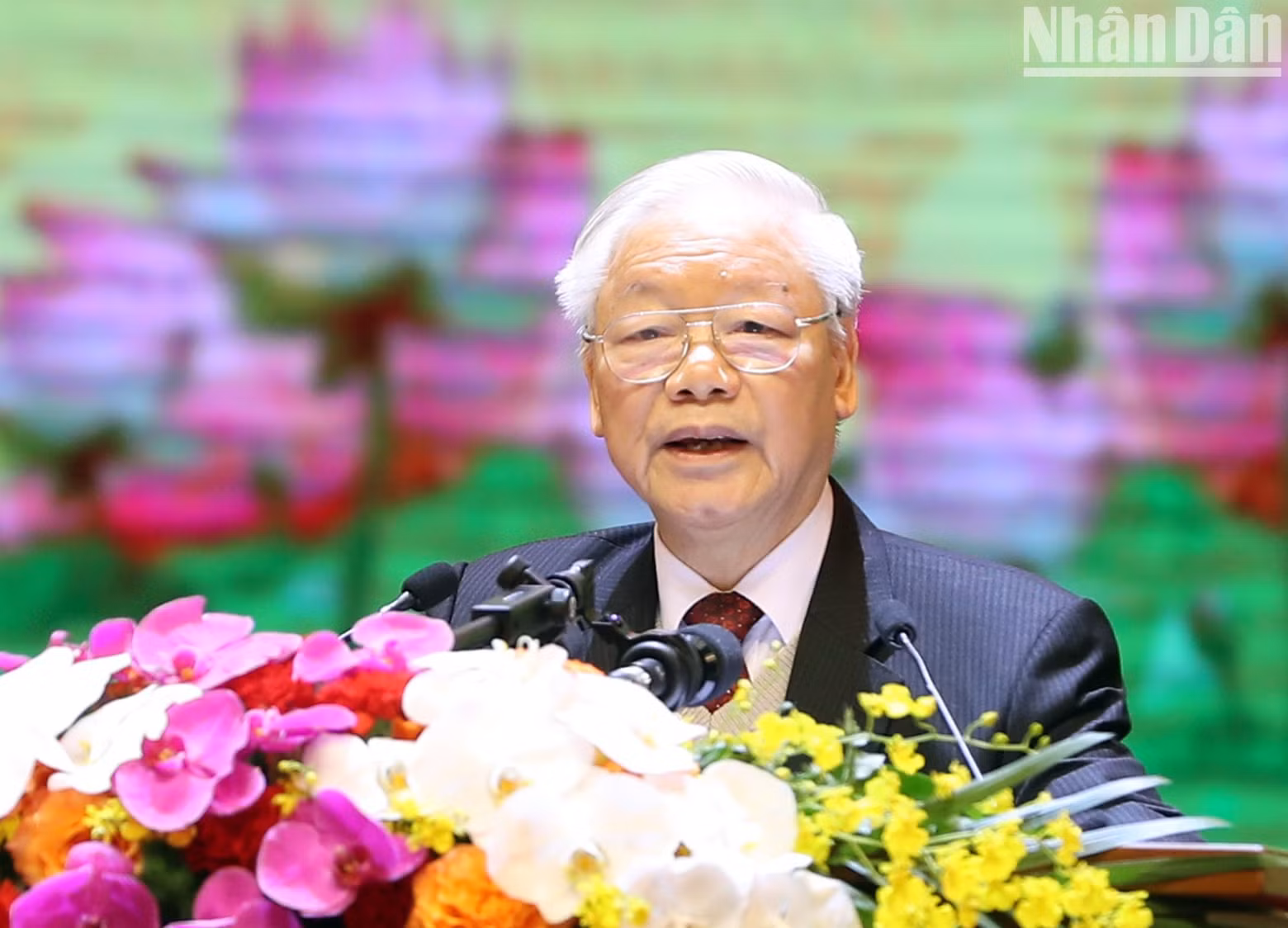 阮富仲总书记在纪念典礼上发表讲话。 阮富仲总书记在纪念典礼上发表讲话。